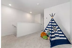 2864 S Tetzlaff Pl, West Valley, UT 84128 - Photo 3