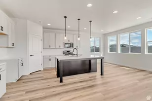 3132 S Claire Ave W, Syracuse, UT 84075 - Photo 7