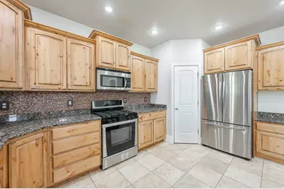 829 S 1100 W, Spanish Fork, UT 84660 - Photo 15