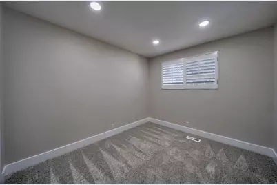 5382 S Skeeswood Cir W, Taylorsville, UT 84129 - Photo 15