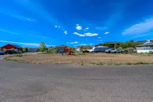 918 S 190 E, Panguitch, UT 84759 - Photo 55