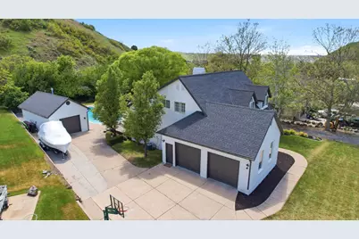 2701 E 6425 S, Uintah, UT 84403 - Photo 69