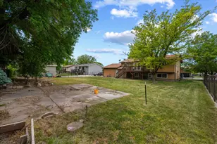 2236 N 650 W, Harrisville, UT 84414 - Photo 41