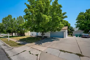 2236 N 650 W, Harrisville, UT 84414 - Photo 47