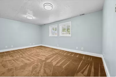 2236 N 650 W, Harrisville, UT 84414 - Photo 21