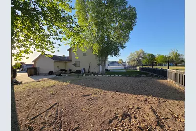 50 W Bridge Cir N, Stansbury Park, UT 84074 - Photo 19