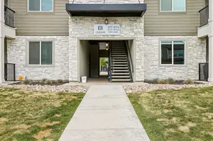 13525 S Poole Dr W, Riverton, UT 84096 - Photo 27