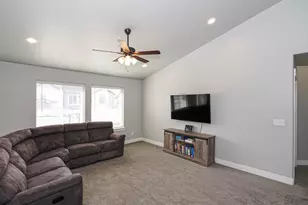 4632 N Kings Peak Way E, Eagle Mountain, UT 84005 - Photo 11