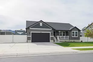4632 N Kings Peak Way E, Eagle Mountain, UT 84005 - Photo 1