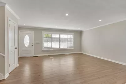 5089 S 2325 W, Roy, UT 84067 - Photo 13