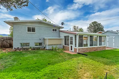 5089 S 2325 W, Roy, UT 84067 - Photo 5