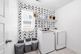 1546 E 3175 N, Layton, UT 84040 - Photo 25