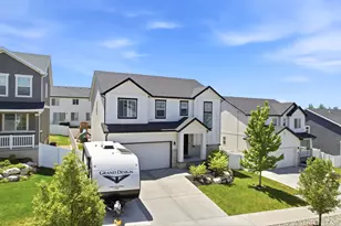 1546 E 3175 N, Layton, UT 84040 - Photo 9