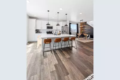 1546 E 3175 N, Layton, UT 84040 - Photo 9