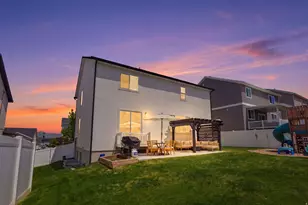 1546 E 3175 N, Layton, UT 84040 - Photo 33