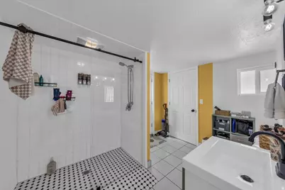 1559 W Shelley Ave, West Valley, UT 84119 - Photo 13