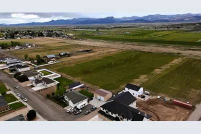 619 S 125 E, Panguitch, UT 84759 - Photo 23