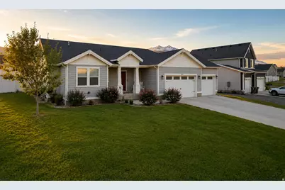 1155 S Red Barn View Dr, Santaquin, UT 84655 - Photo 3