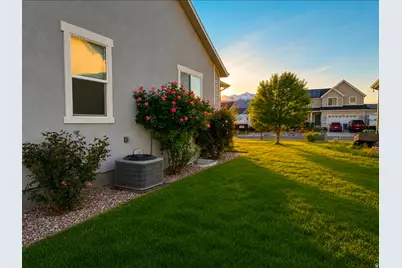 1155 S Red Barn View Dr, Santaquin, UT 84655 - Photo 11