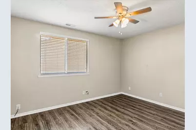 5568 S 2800 W #6B, Roy, UT 84067 - Photo 15