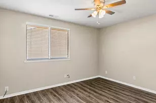 5568 S 2800 W, Roy, UT 84067 - Photo 15