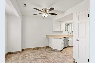 5568 S 2800 W #6B, Roy, UT 84067 - Photo 7