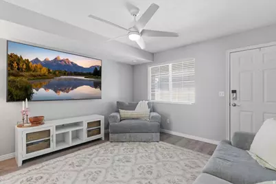 327 E 2300 N, North Ogden, UT 84414 - Photo 5
