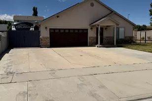 13832 S Kyle Earl Ln W, Herriman, UT 84096 - Photo 3