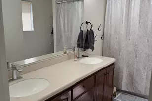 13832 S Kyle Earl Ln W, Herriman, UT 84096 - Photo 13