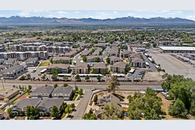 8248 S Resaca Dr #J10, Sandy, UT 84070 - Photo 39