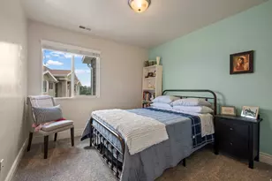 8248 S Resaca Dr, Sandy, UT 84070 - Photo 17