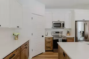 287 E 1000 N, Logan, UT 84321 - Photo 15