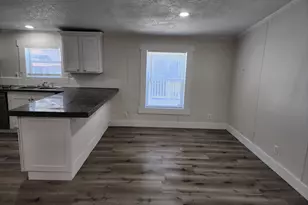 7107 W Arabian Way S, West Valley, UT 84128 - Photo 5