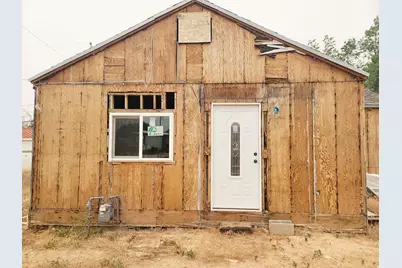 136 W Whitmore Dr, East Carbon, UT 84520 - Photo 1