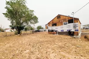 136 W Whitmore Dr, East Carbon, UT 84520 - Photo 9