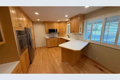 371 N 1000 E, Bountiful, UT 84010 - Photo 5