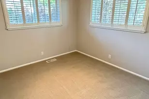 371 N 1000 E, Bountiful, UT 84010 - Photo 13