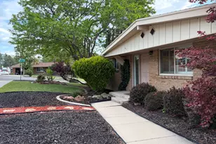 371 N 1000 E, Bountiful, UT 84010 - Photo 3