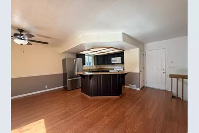 11119 S Londonderry Dr E, Sandy, UT 84092 - Photo 3