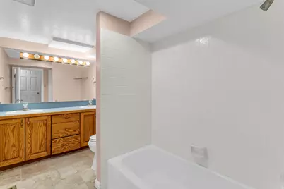11538 S High Mountain Dr, Sandy, UT 84092 - Photo 33