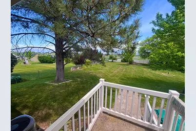5592 S 5500 W, Hooper, UT 84315 - Photo 15