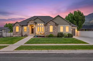 561 E 500 N, Nephi, UT 84648 - Photo 1