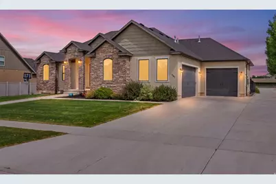 561 E 500 N, Nephi, UT 84648 - Photo 1