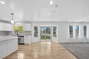 1092 S Cinnamon Ridge Dr, Provo, UT 84606 - Photo 15