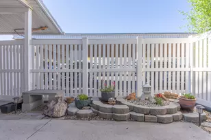 5924 S Sultan Cir, Murray, UT 84107 - Photo 3