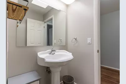 5924 S Sultan Cir, Murray, UT 84107 - Photo 17