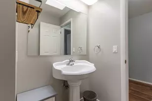 5924 S Sultan Cir, Murray, UT 84107 - Photo 17