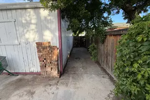 3327 S Maple Way W, West Valley, UT 84119 - Photo 9