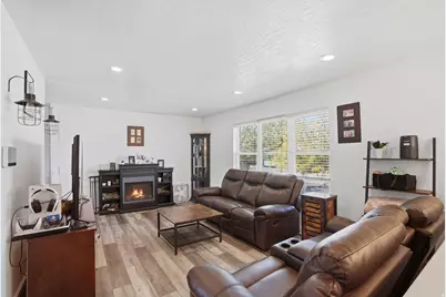 7339 W Zana Ln S, Magna, UT 84044 - Photo 5