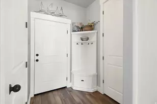 563 E Pebble Creek Dr, South Weber, UT 84405 - Photo 17